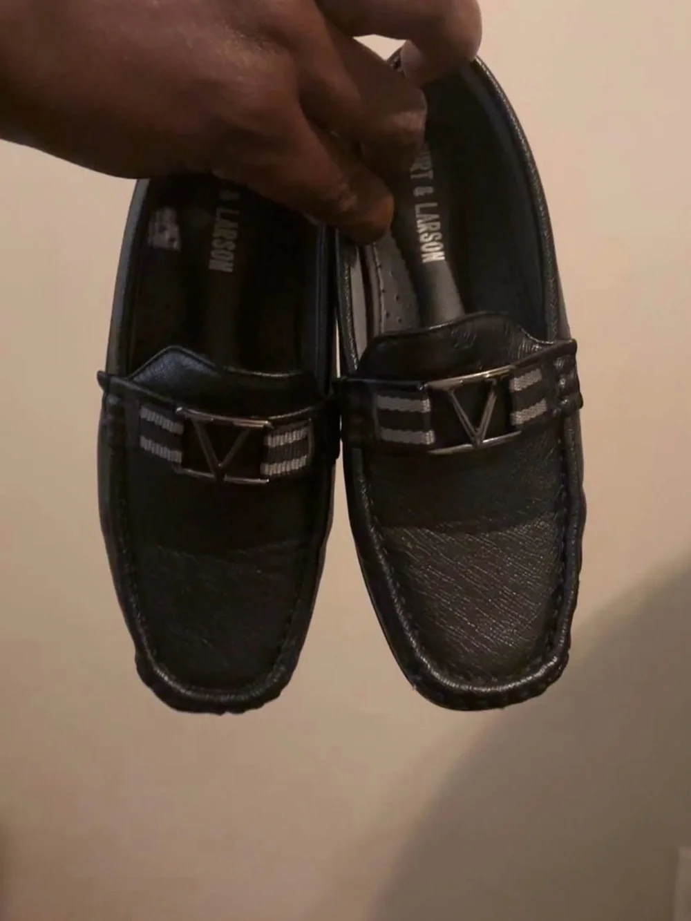 Curt & Larson Boys Black Dress Loafers Size 3